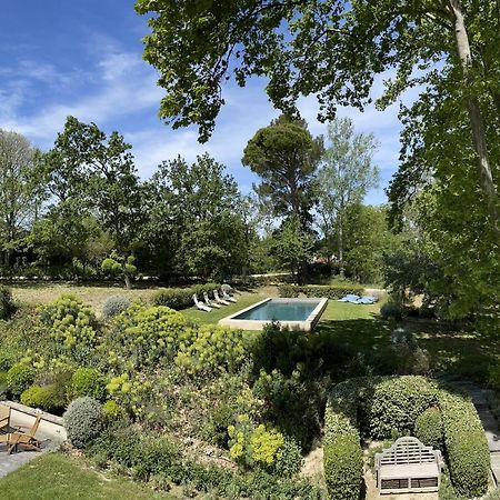 Ermitage Notre Dame De Vacquieres Bed & Breakfast Noves ภายนอก รูปภาพ
