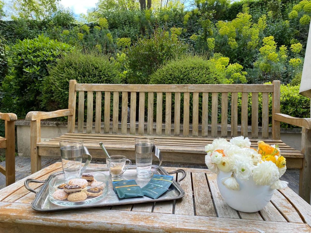 Ermitage Notre Dame De Vacquieres Bed & Breakfast Noves ภายนอก รูปภาพ